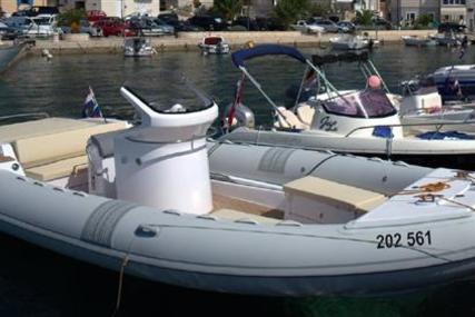Pirelli Pzero 880 for sale in Croatia for €81,500 (£71,327)
