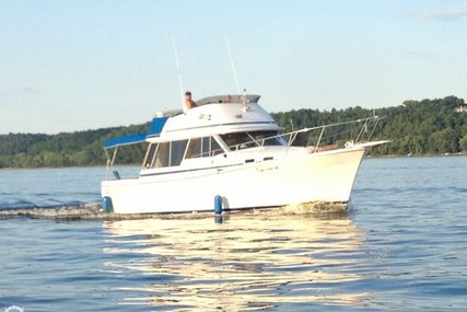 Bayliner 3270 Motor Yacht for sale in United States of America for $13,300 (£9,990)