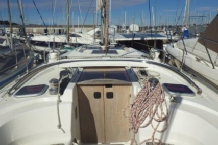 Bavaria 38 for sale in France for €70,000 (£61,520)