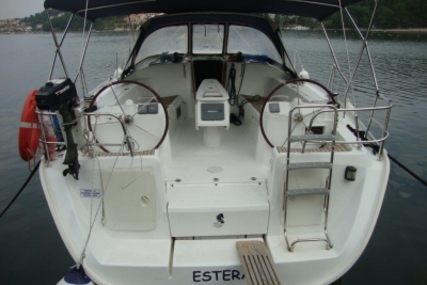 Beneteau Cyclades 43.4 for sale in Greece for €70,000 (£61,745)