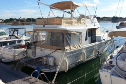Beneteau Swift Trawler 34 for sale in France for €174,000 (£152,251)