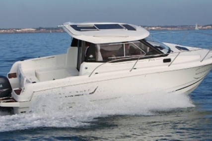 Jeanneau Merry Fisher 795 for sale in Ireland for €66,950 (£58,646)