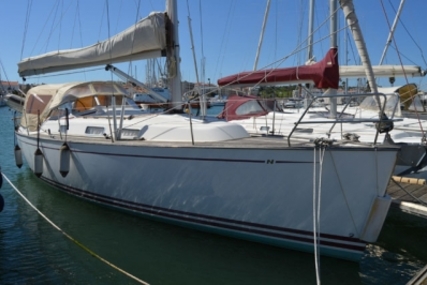 Najad 355 for sale in Portugal for €180,000 (£154,033)