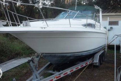 Sea Ray 270 Sundancer for sale in United States of America for $14,500 (£10,944)