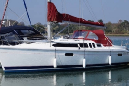 Hunter 336 Legend for sale in United Kingdom for £39,950