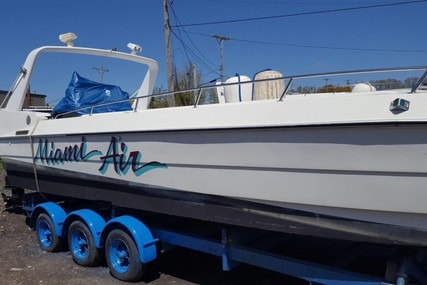 Custom 35 for sale in United States of America for $15,499 (£11,642)