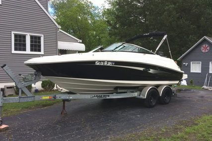 Sea Ray 220 for sale in United States of America for $51,900 (£39,908)