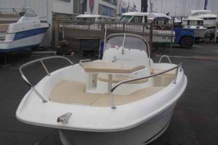 Beneteau Flyer 500 Open for sale in France for €9,900 (£8,570)
