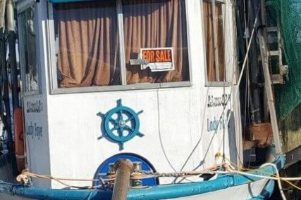 Custom 33 Shrimper for sale in United States of America for $20,999 (£15,888)