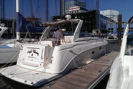 Rinker Express Cruiser 360 for sale in United States of America for 74.550 $ (53.498 £)