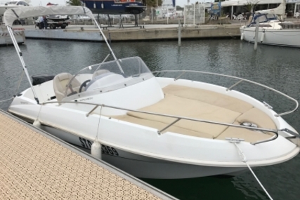 Beneteau Flyer 550 Sundeck for sale in France for €11,000 (£9,666)