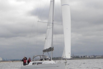 Jeanneau Sun Odyssey 30 I Lifting Keel for sale in France for €54,900 (£49,246) Jeanneau Sun Odyssey 30 I Lifting Keel for sale in France for €54,900 (£49,246)