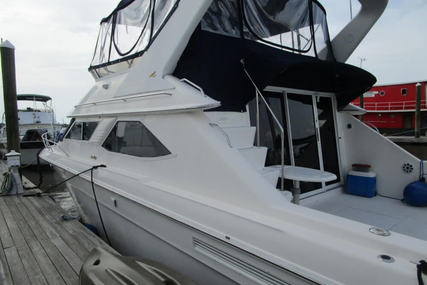 Sea Ray 440 Express Bridge for sale in United States of America for $74,900 (£57,428)