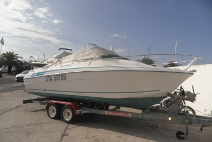 Jeanneau Leader 605 Hb for sale in France for €14,900 (£12,898)