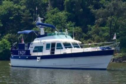 Hardy Marine 42 Commodore for sale in United Kingdom for £324,000