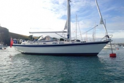 Hallberg-Rassy 42 F MK I for sale in United Kingdom for £129,000
