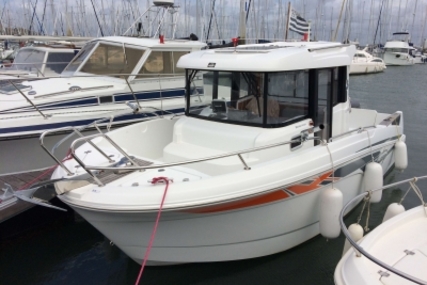 Beneteau Barracuda 7 for sale in France for €39,900 (£34,967)