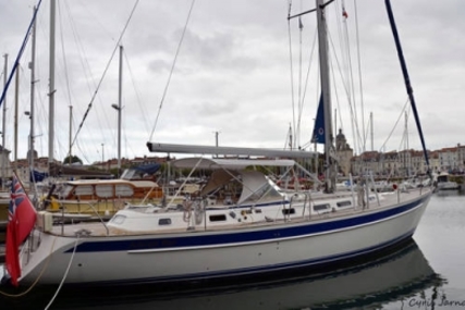Hallberg-Rassy 46 for sale in France for £ 275.000