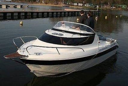Remus 550 Cabin for sale in Slovenia for €8,500 (£7,440)