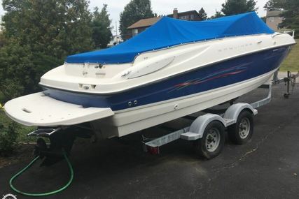 Bayliner 212 for sale in United States of America for $13,499 (£10,380)