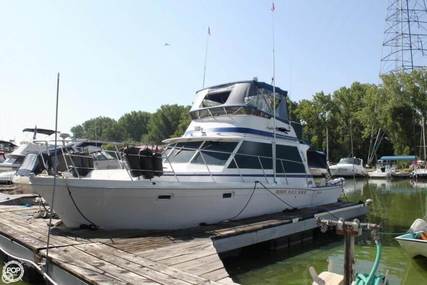 Uniflite 38 Convertible for sale in United States of America for $32,100 (£24,169)