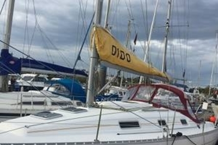 Beneteau Oceanis 311 Clipper for sale in Ireland for €37,500 (£32,720)