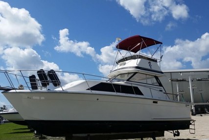 Trojan 30 Flybridge Express for sale in United States of America for $10,000 (£7,139)