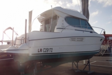 Jeanneau Merry Fisher 805 for sale in France for €33,000 (£28,773)