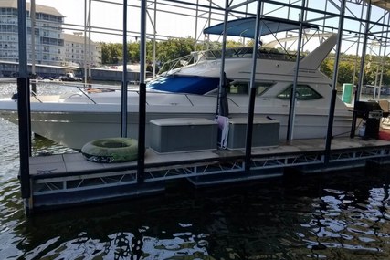 Sea Ray 440 Express Bridge for sale in United States of America for $69,900 (£49,810)