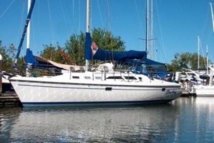 Catalina 380 for sale in United States of America for $109,000 (£84,892)