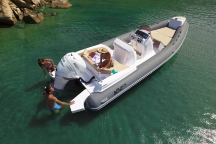 Nuova Jolly Blackfin 8 Elegance for sale in France for €72,500 (£63,787)