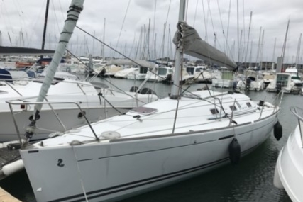 Beneteau First 31.7 for sale in France for €58,000 (£50,687)