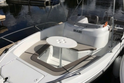 Jeanneau Cap Camarat 6.5 CC for sale in France for €32,900 (£28,781)