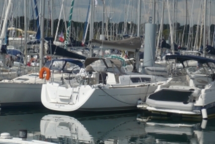 Jeanneau Sun Odyssey 33i Lifting Keel for sale in France for €71,000 (£62,398)