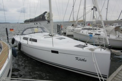 Hanse 385 for sale in Germany for €141,000 (£125,652)