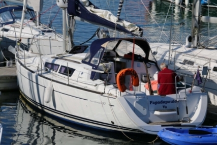 Jeanneau Sun Odyssey 30 I Lifting Keel for sale in France for €45,000 (£39,494)