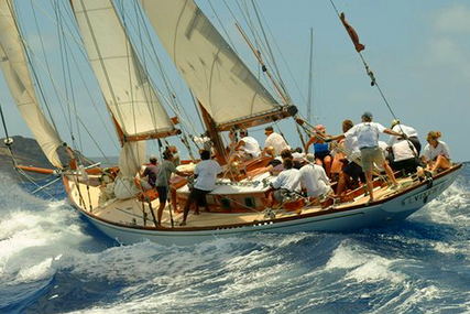 Herreshoff NYYC40 "Vixen II" for sale in Spain for €348,000 (£304,838)