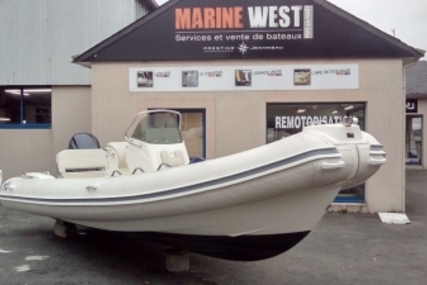 Nuova Jolly 630 Freedom for sale in France for €34,000 (£29,796)