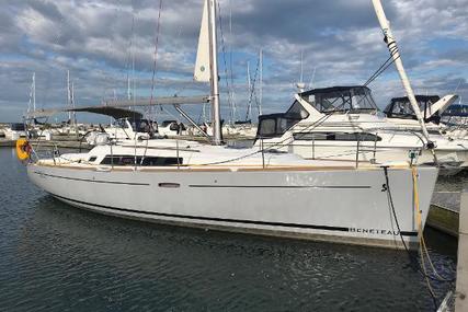 Beneteau Oceanis 37 for sale in United States of America for $149,500 (£111,341)