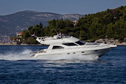 Cranchi Atlantique 40 for sale in France for €165,000 (£144,531)