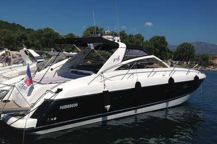 Princess V42 for sale in France for €119,000 (£104,439)