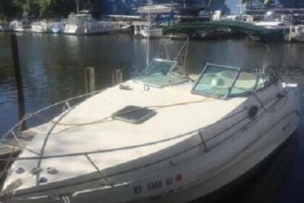 Rinker Fiesta Vee 242 for sale in United States of America for $18,500 (£13,943)
