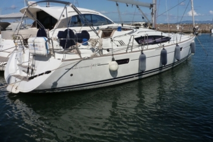 Jeanneau Sun Odyssey 42 DS for sale in France for €128,000 (£114,098)
