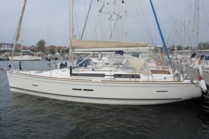 Dufour Yachts 445 Grand Large for sale in Germany for €147,800 (£125,983) Dufour Yachts 445 Grand Large for sale in Germany for €147,800 (£125,983)