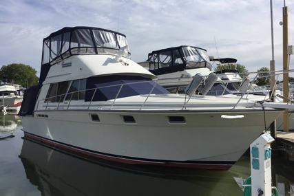 Silverton 40 Convertible for sale in United States of America for $37,800 (£28,406)