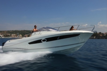 Jeanneau Cap Camarat 8.5 WA for sale in France for €85,000 (£74,694)