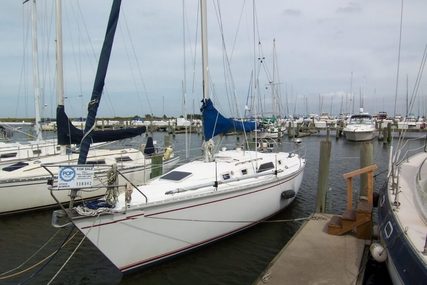 Hunter 31 Sloop Deep Draft for sale in United States of America for $13,500 (£10,207)