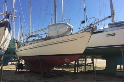 Hallberg-Rassy 35 RASMUS for sale in Greece for €35,000 (£30,666)