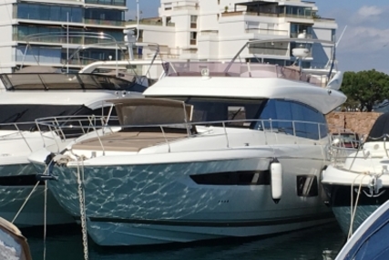 Prestige 550 for sale in France for €540,000 (£464,021)