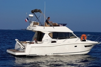 Jeanneau Merry Fisher 10 for sale in France for €105,000 (£92,279)